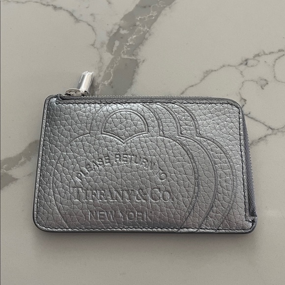 Tiffany & Co. Metallic Silver Wallet Card Holder - Picture 5 of 6